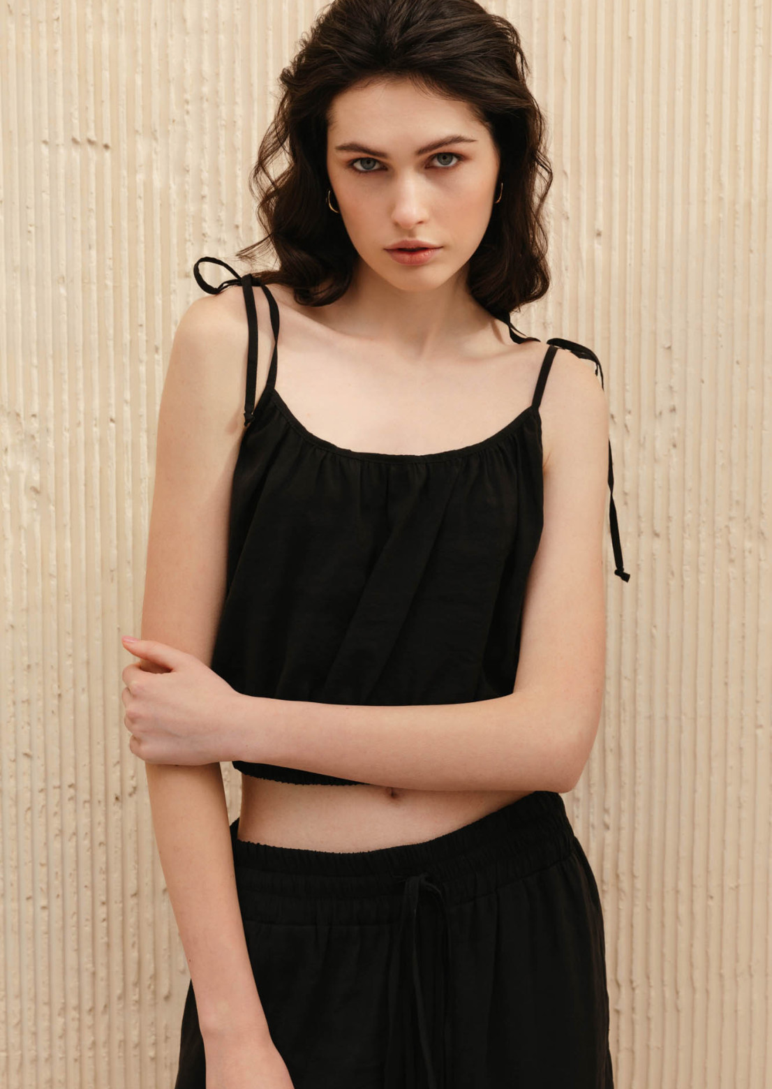 Black color modal top with ties